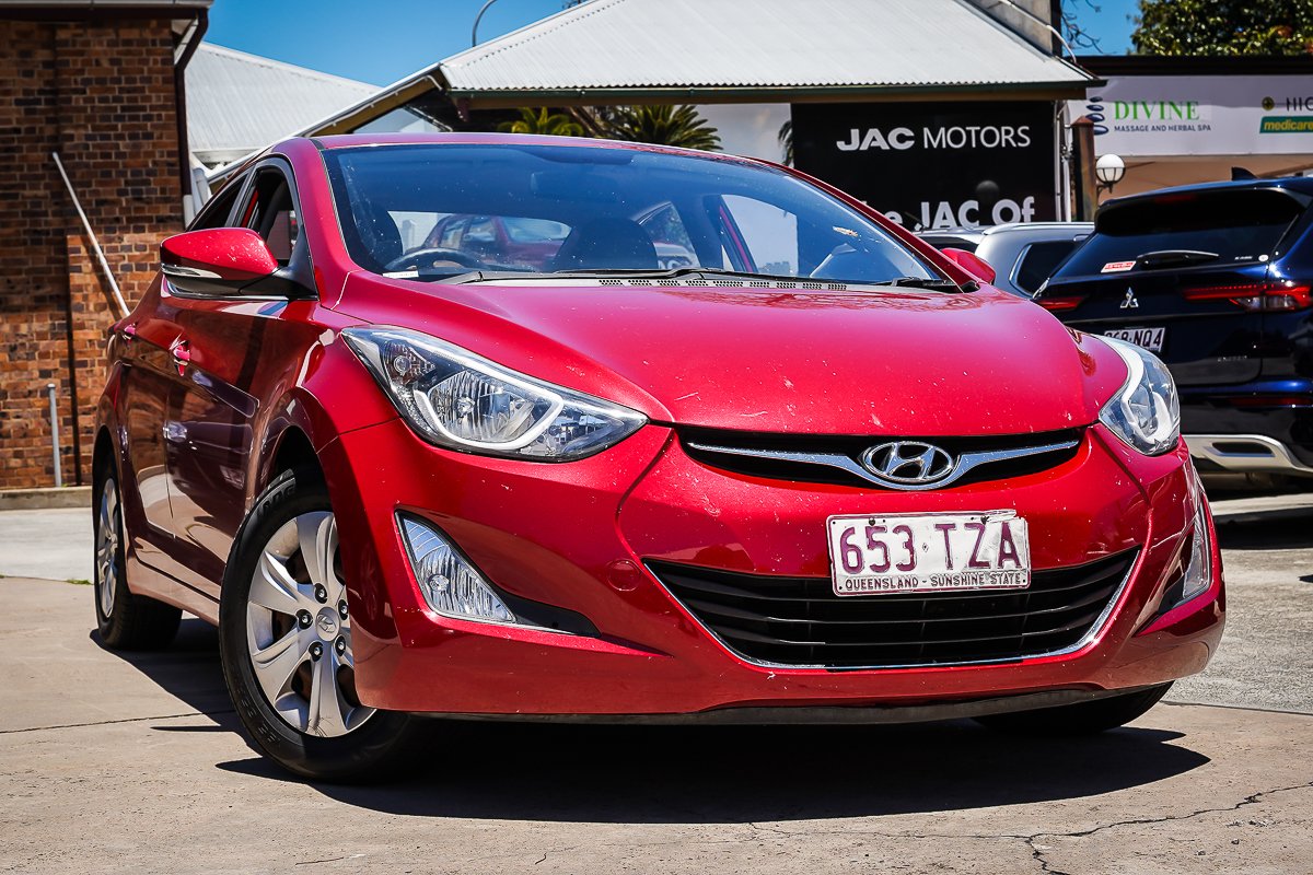 Hyundai Elantra 2013