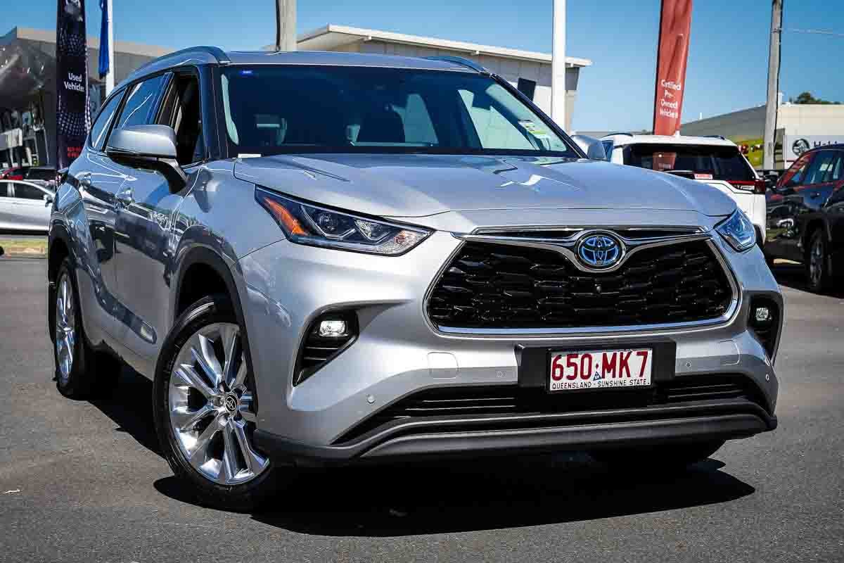 Toyota Kluger Hybrid 2024