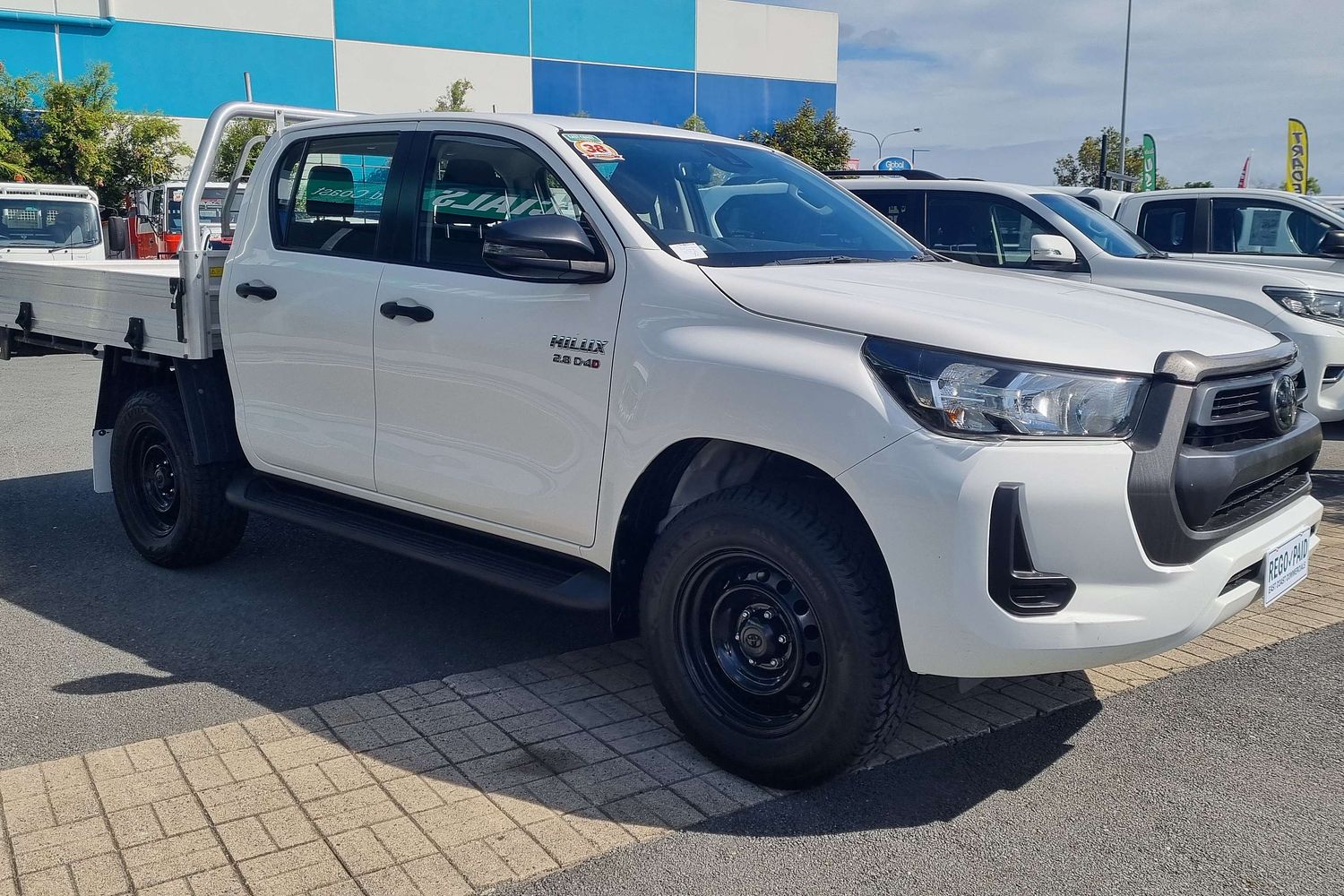 Toyota Hilux GUN126R SR