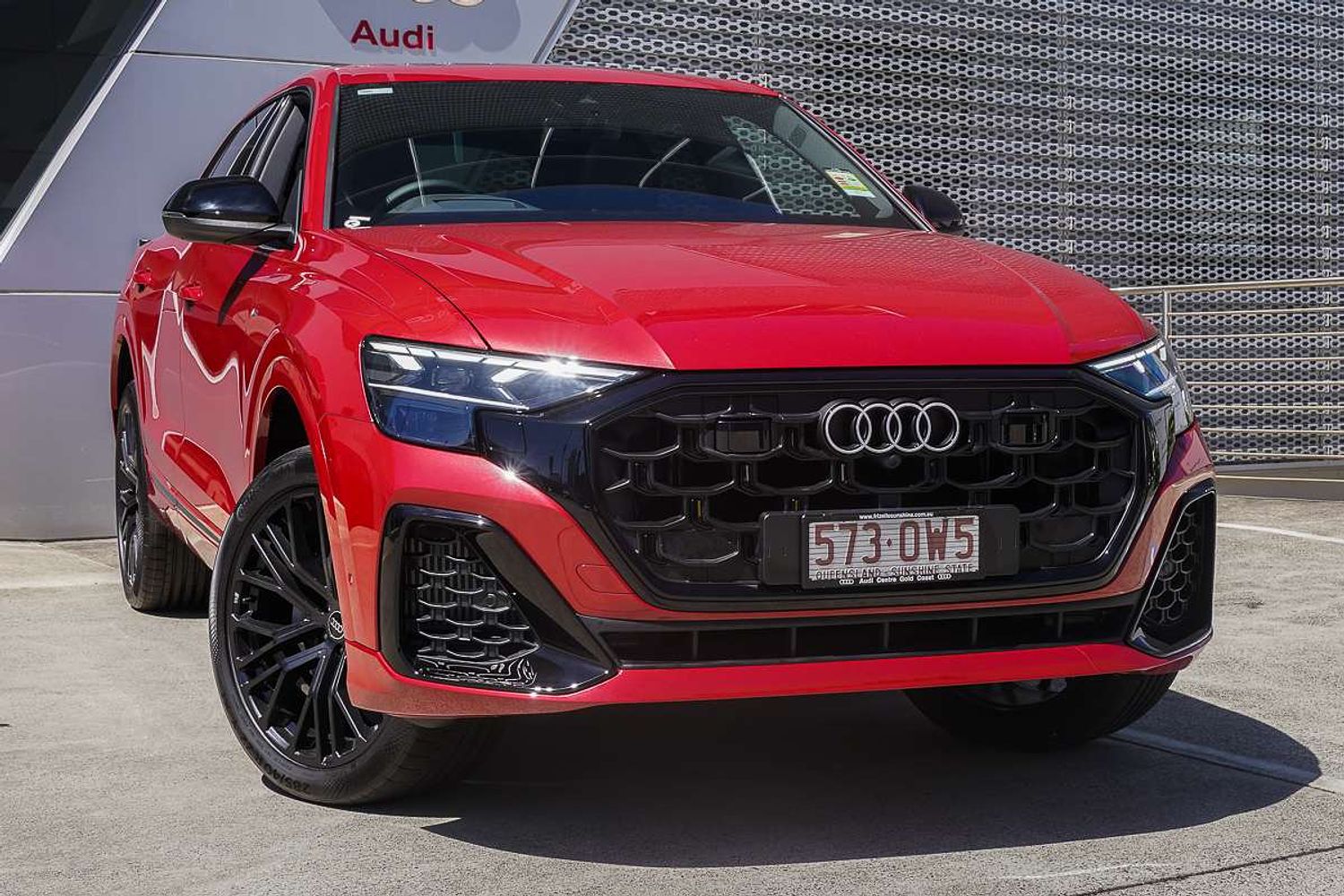 Audi Q8 2025