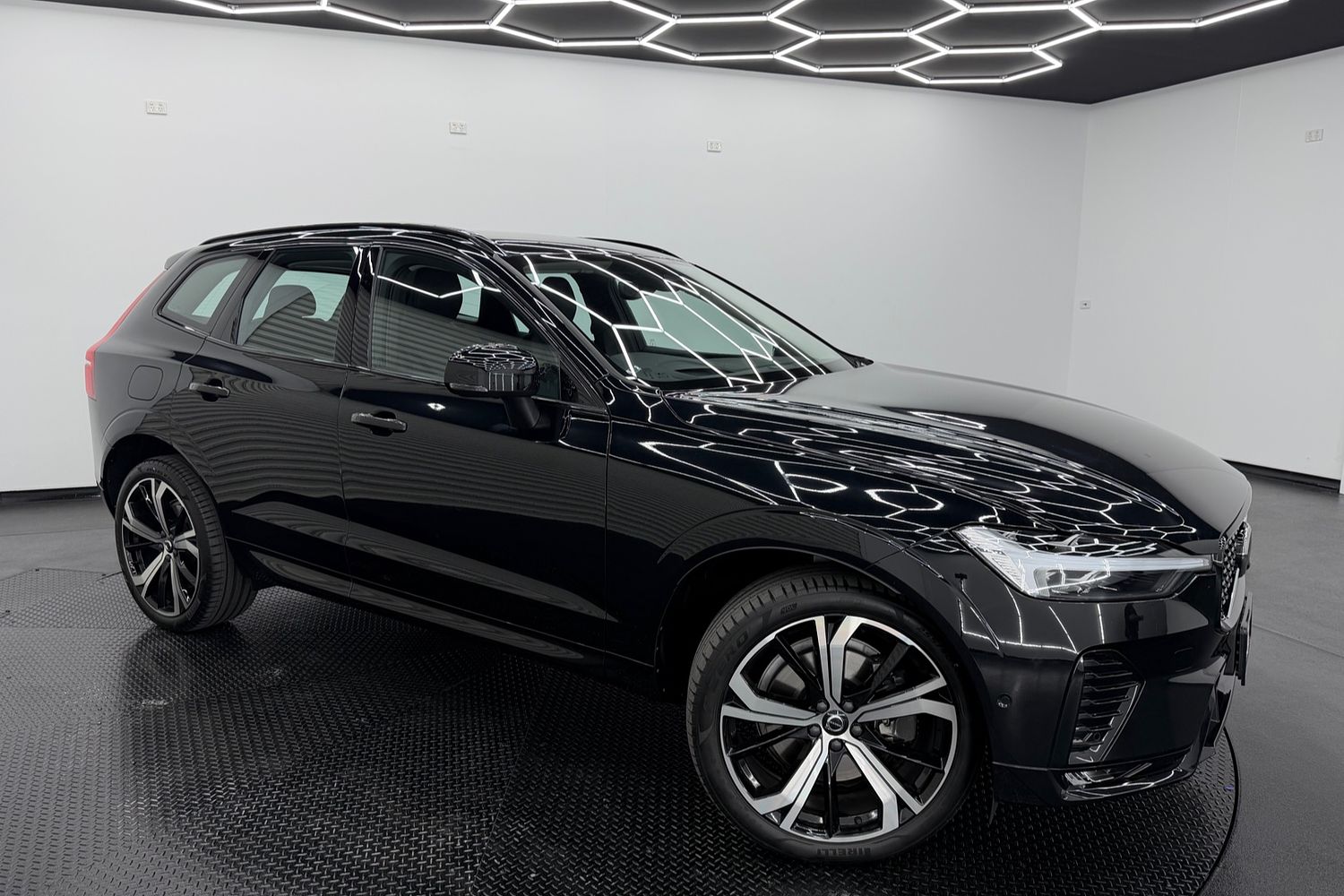 Volvo Xc60 Ultimate B6 Dark
