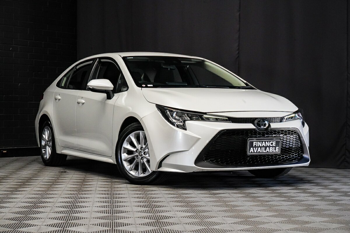 Toyota Corolla Mzea12R