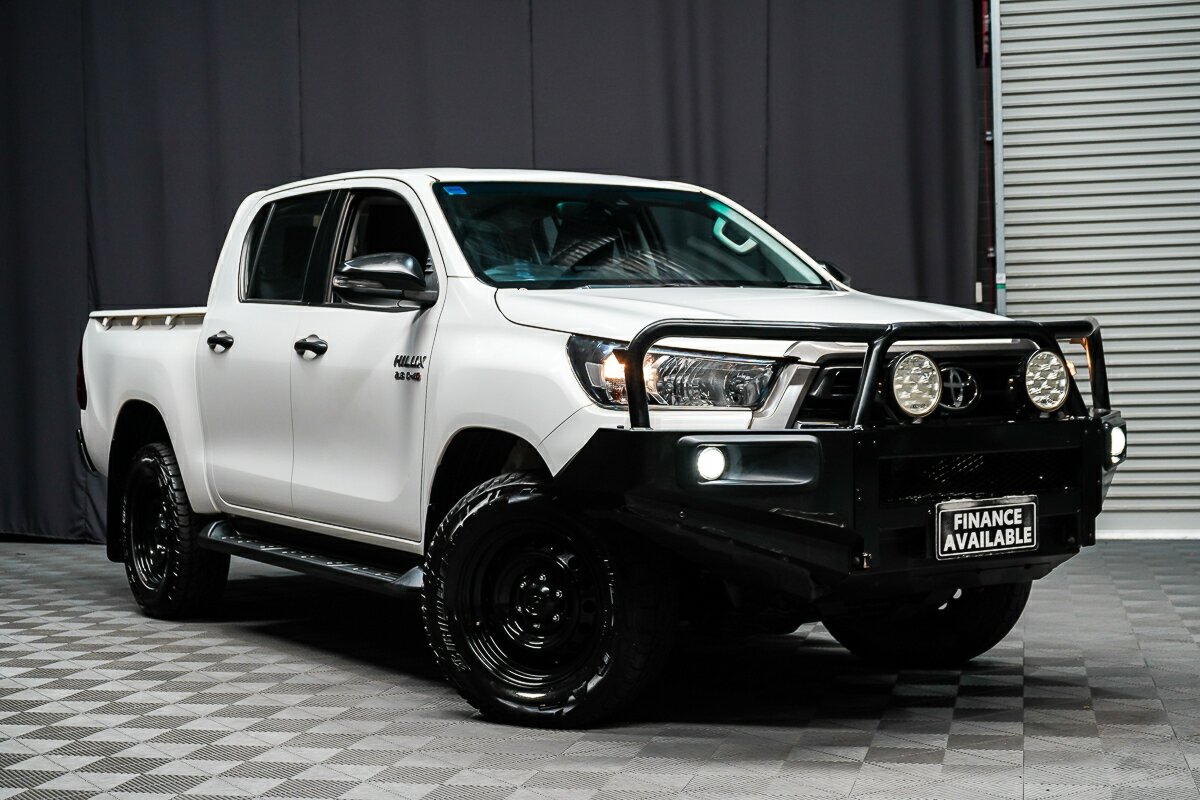 Toyota Hilux GUN126R