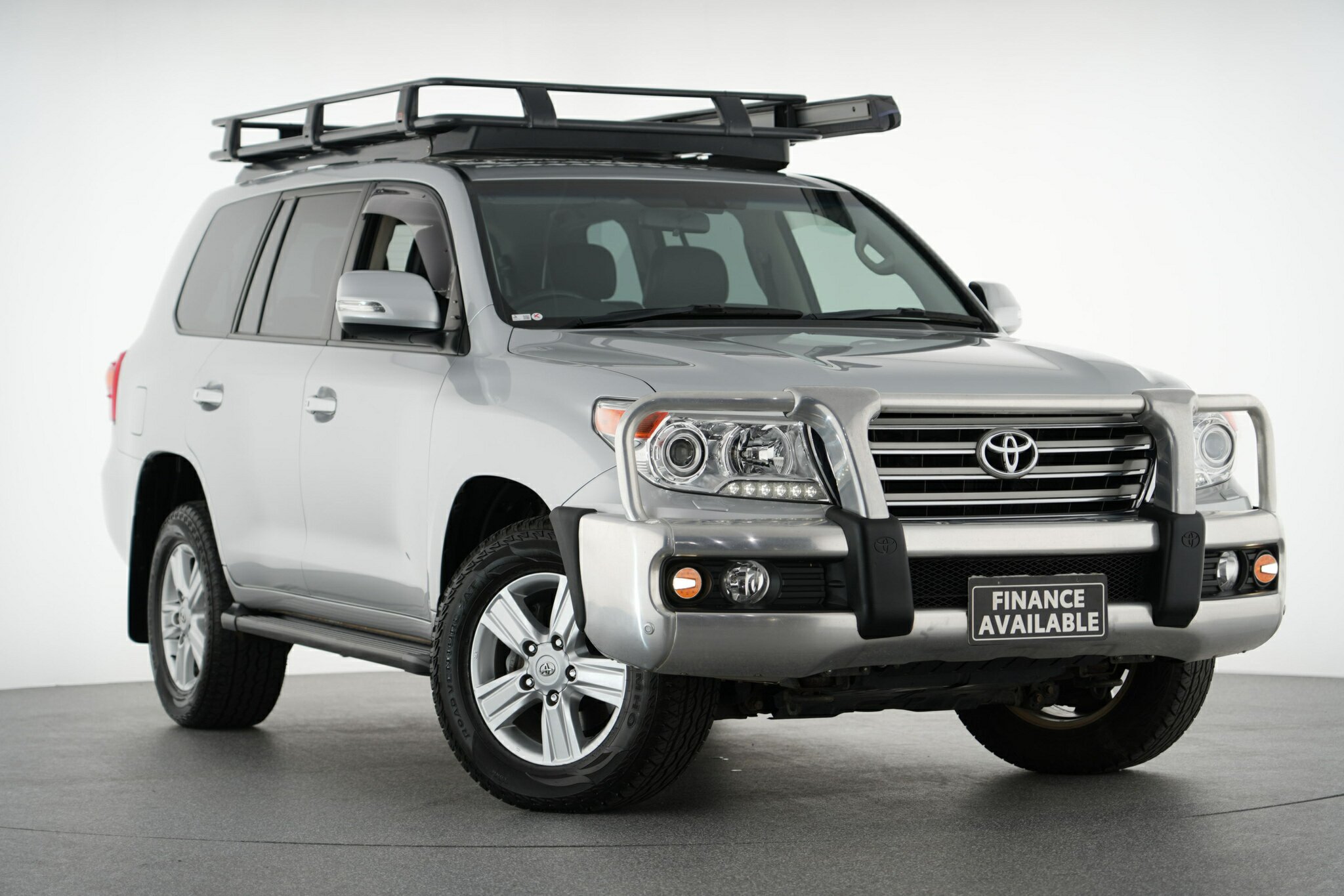 Toyota Landcruiser VDJ200R MY13
