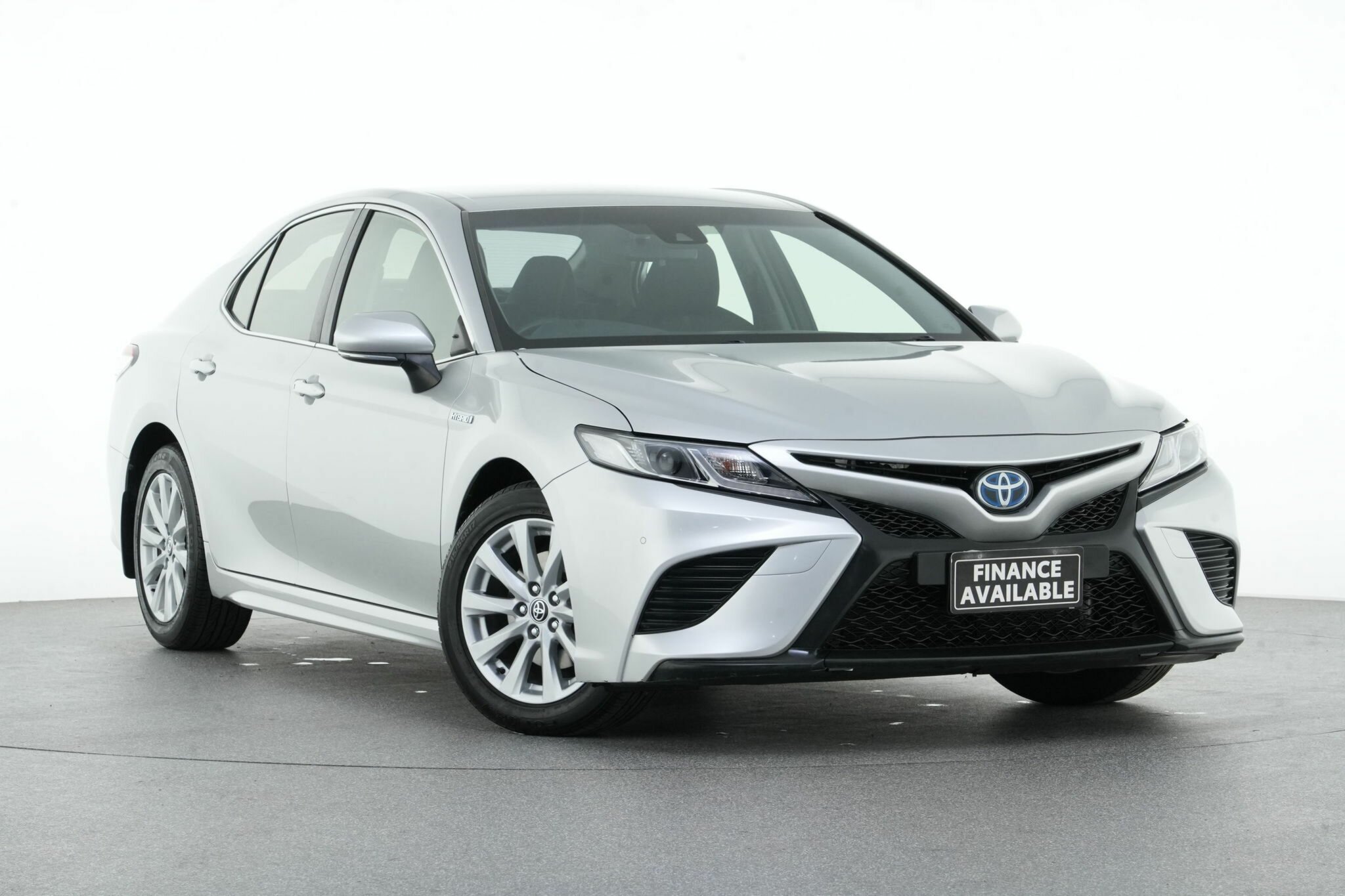 Toyota Camry AXVH71R