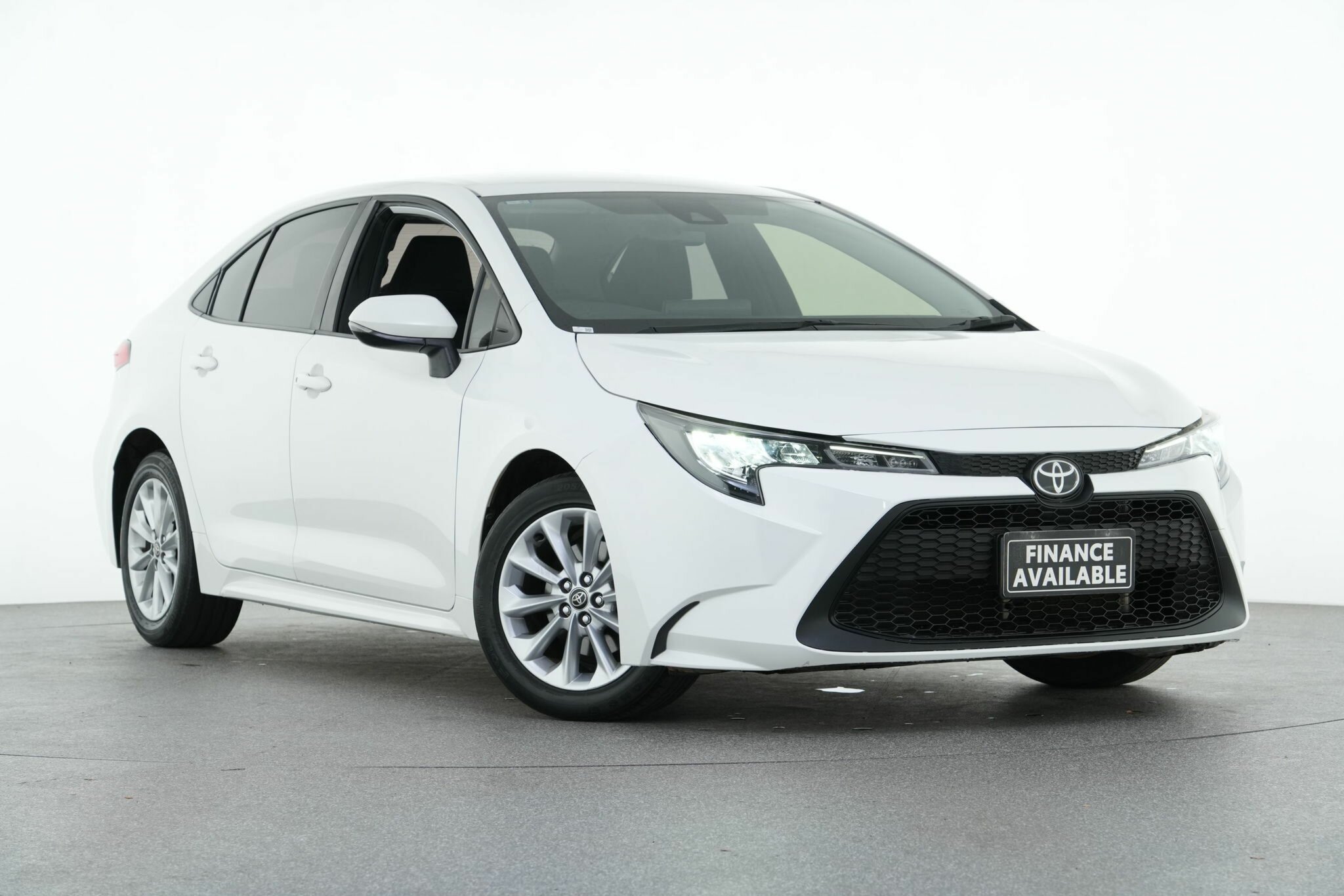 Toyota Corolla Mzea12R