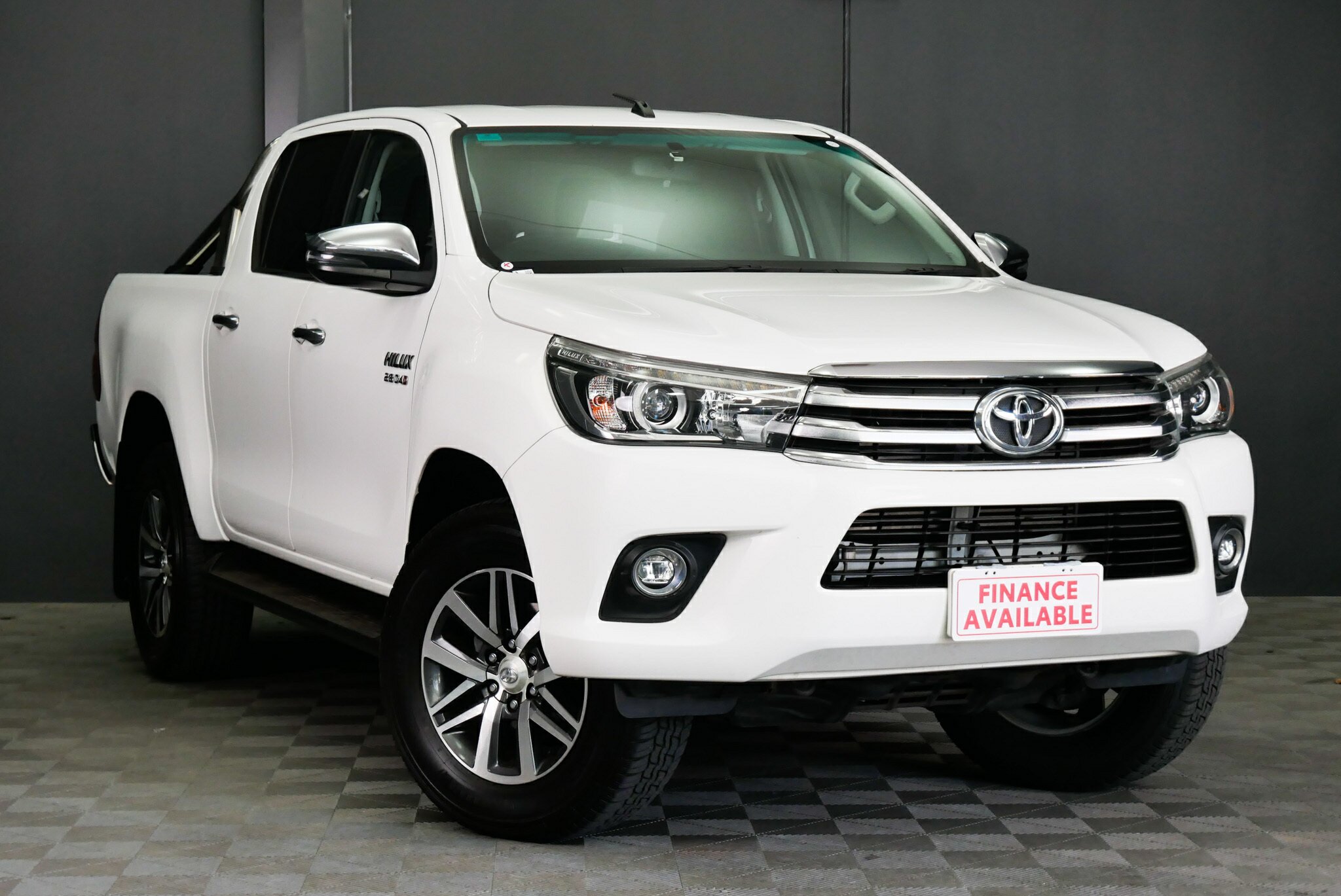 Toyota Hilux GUN126R