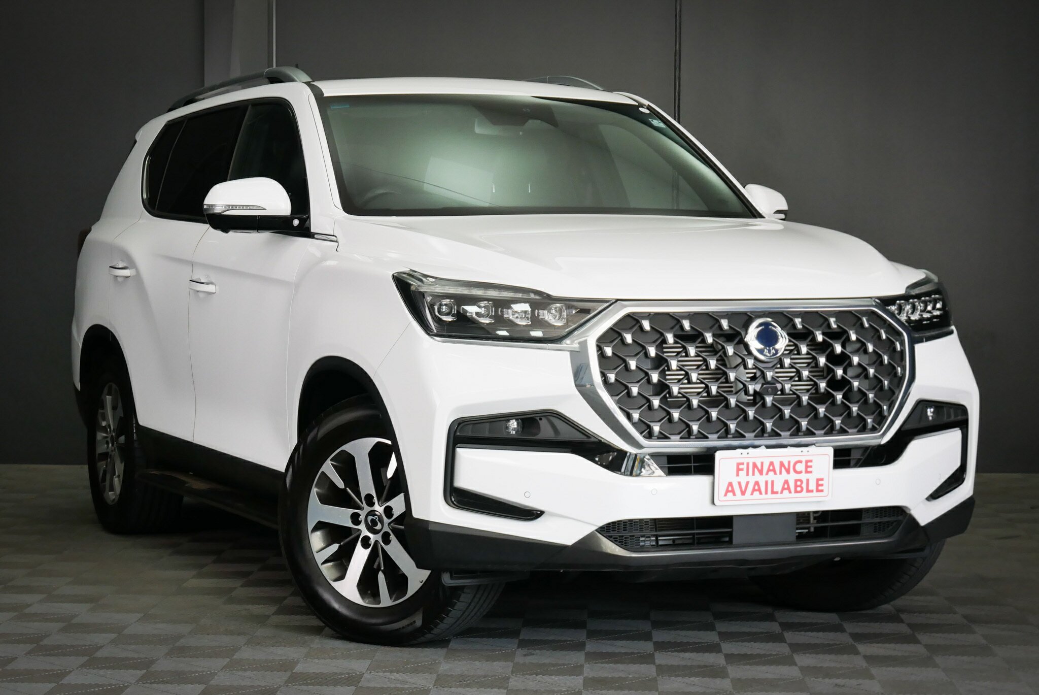 Ssangyong Rexton Y450 MY21