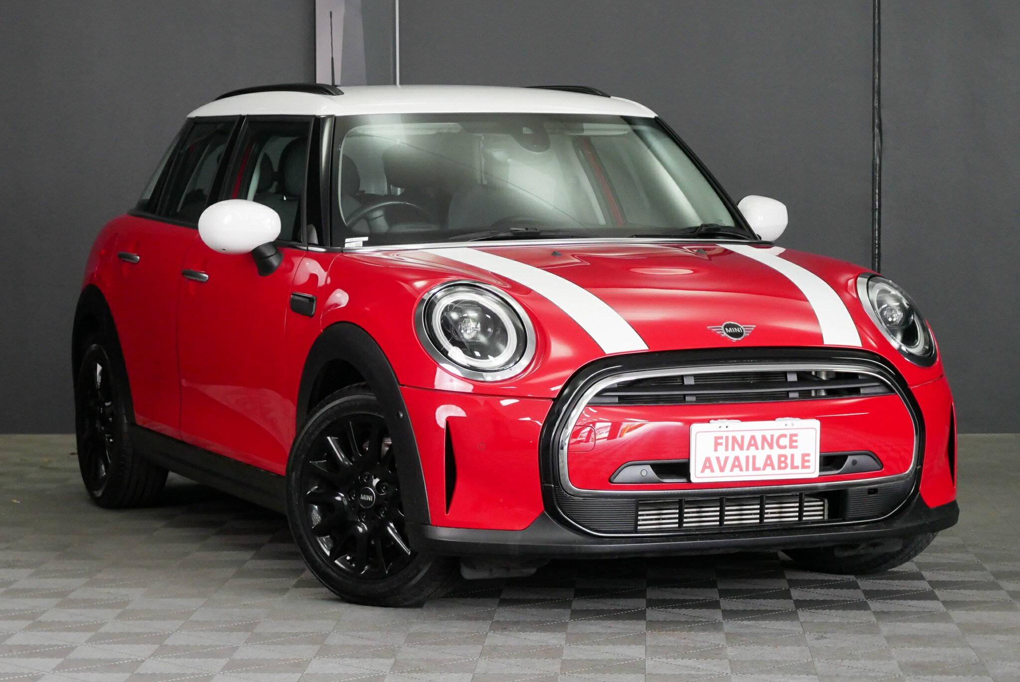 Mini Hatch F55 LCI-2