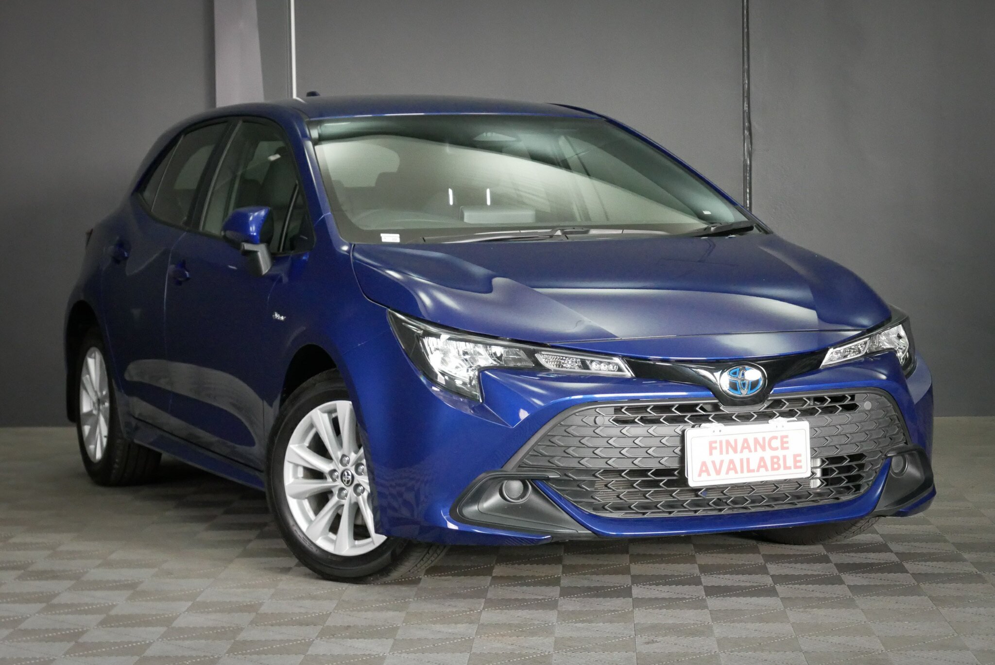 Toyota Corolla ZWE219R