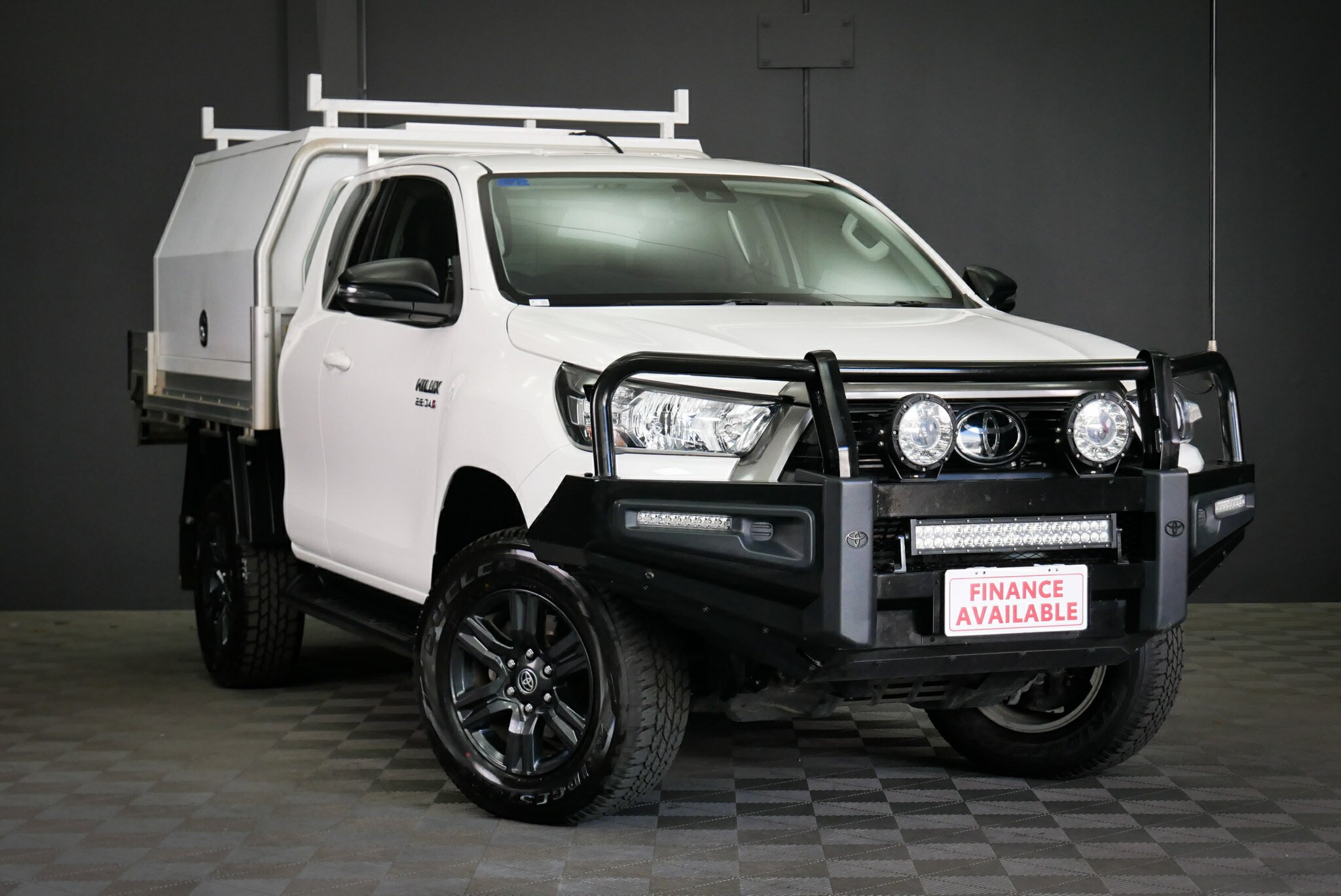 Toyota Hilux GUN126R
