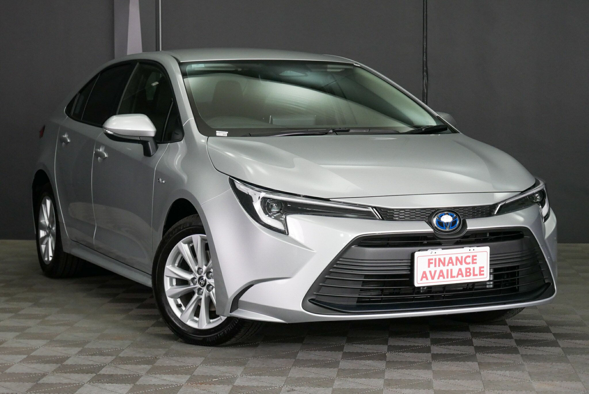 Toyota Corolla ZWE219R