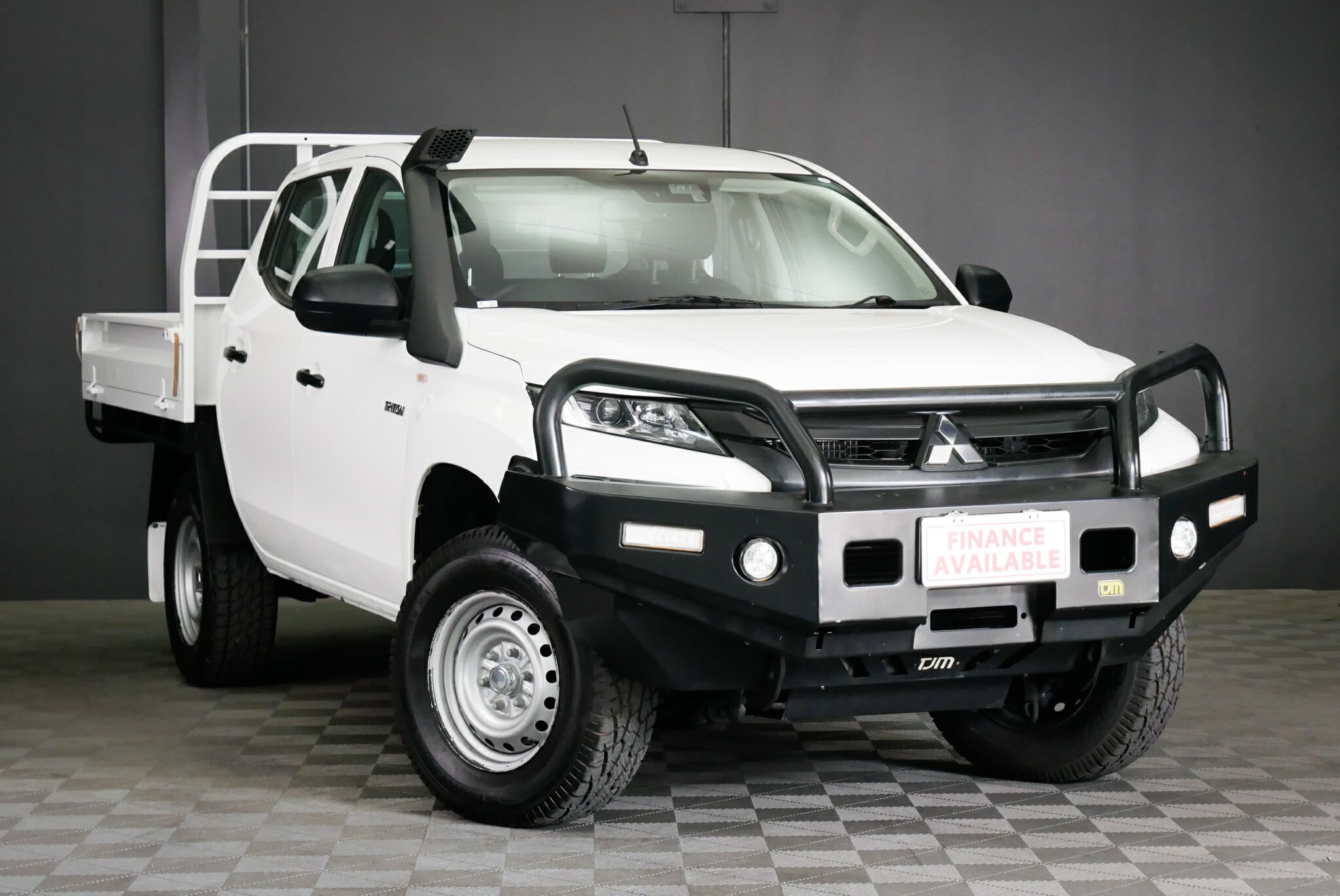 Mitsubishi Triton MR MY23