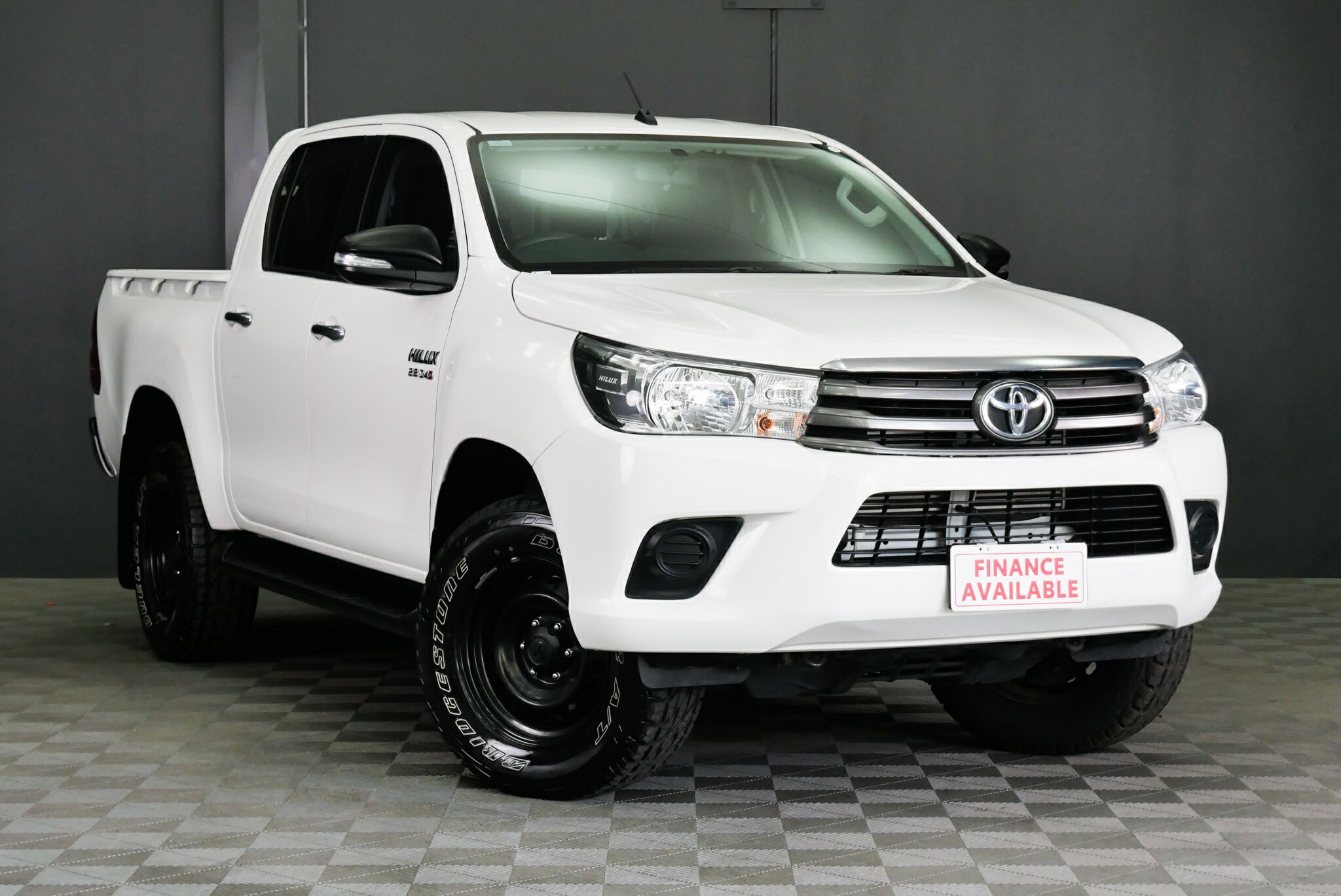 Toyota Hilux GUN126R