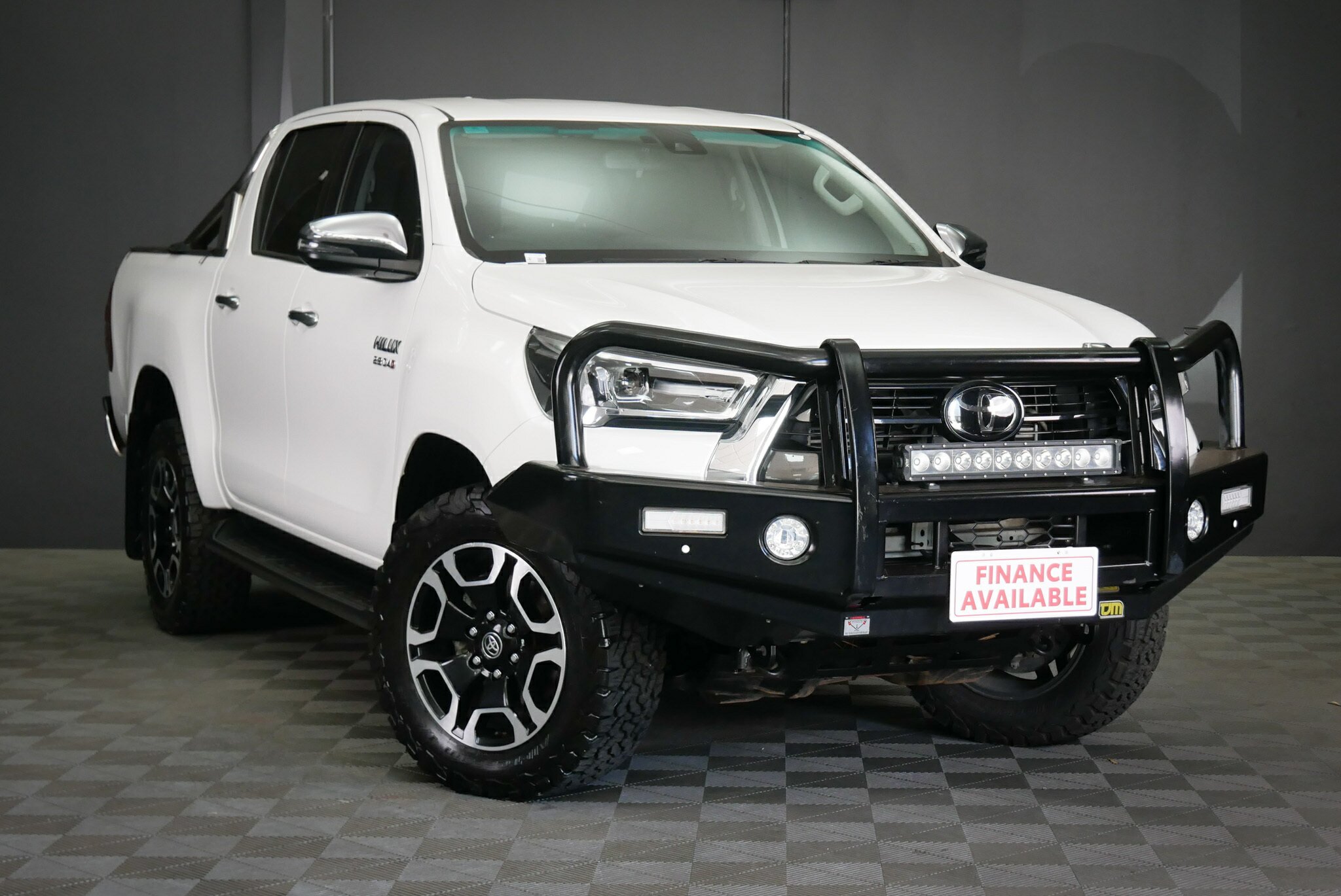 Toyota Hilux GUN126R