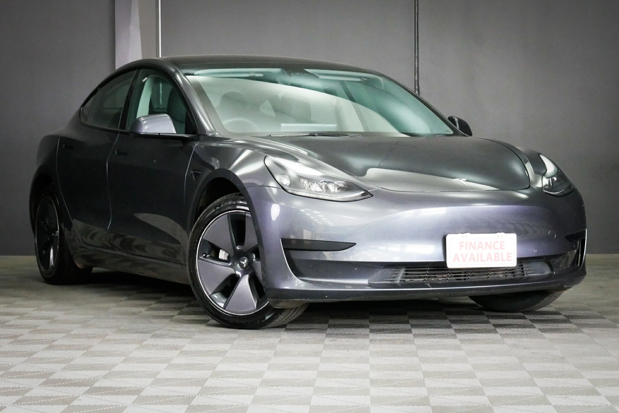 Tesla Model 3 MY23