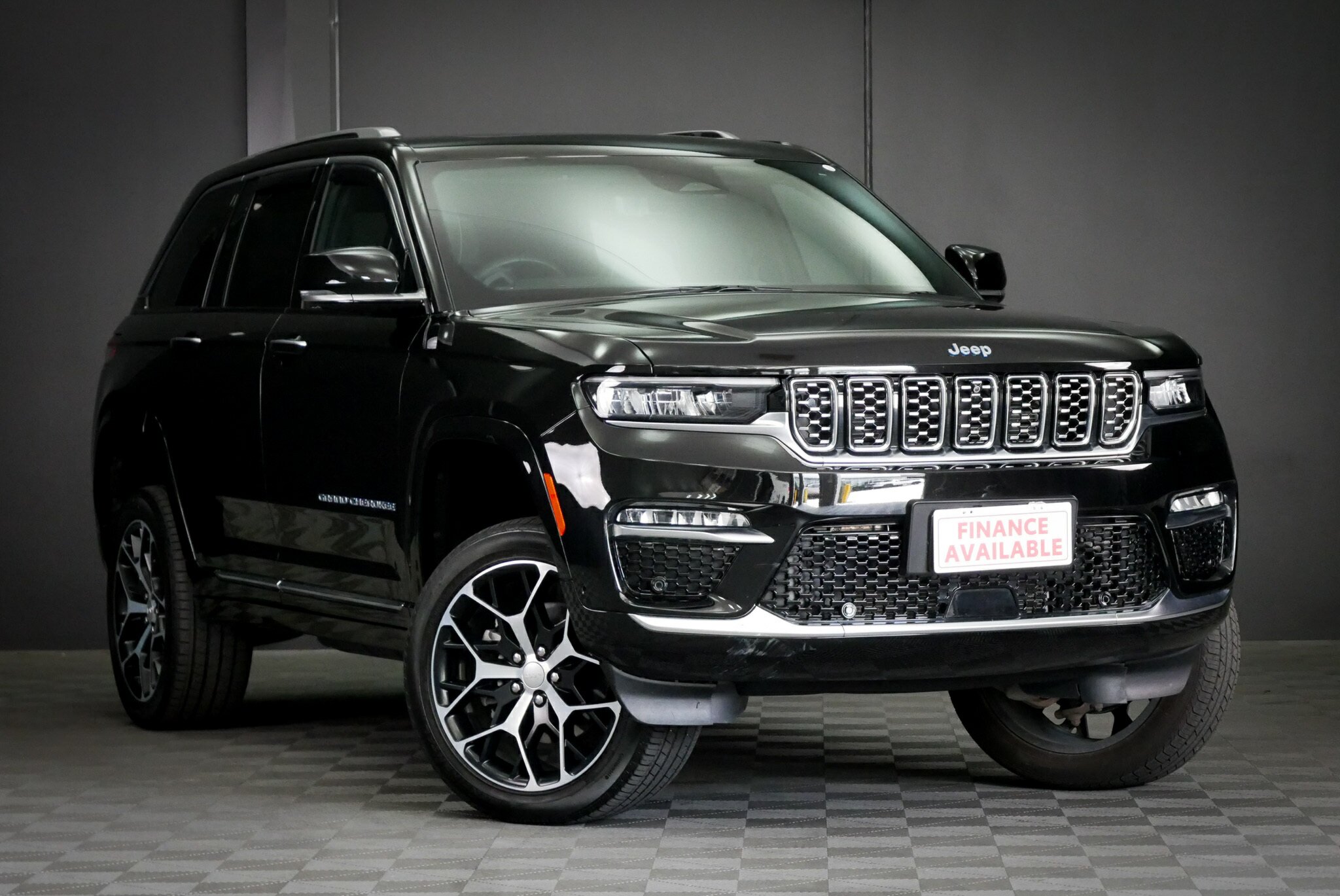 Jeep Grand Cherokee WL MY23