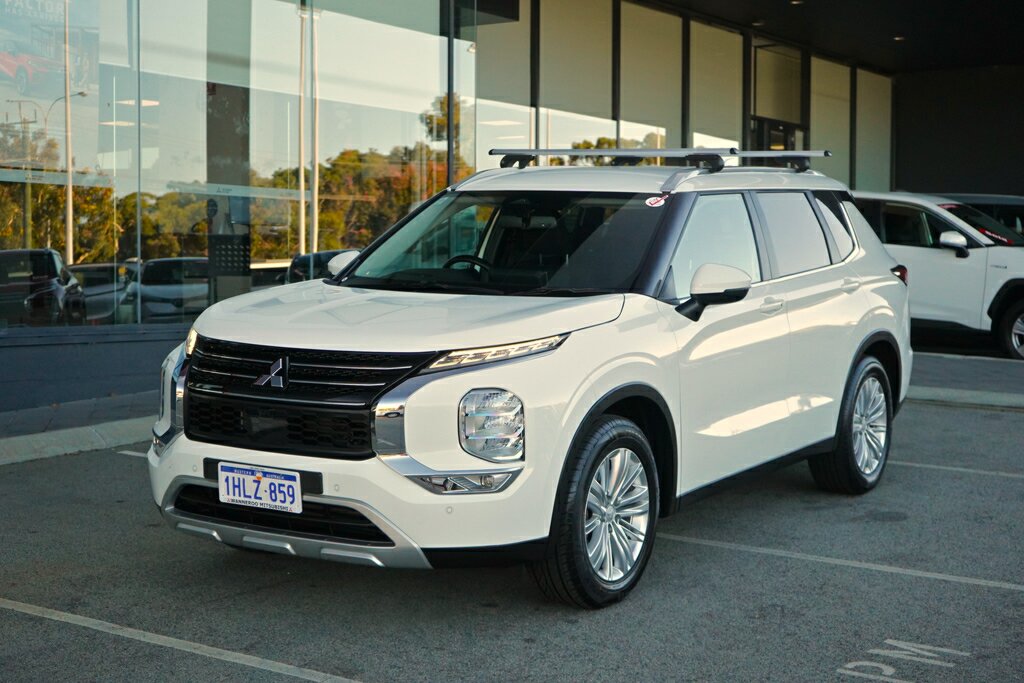 Mitsubishi Outlander ZM MY22