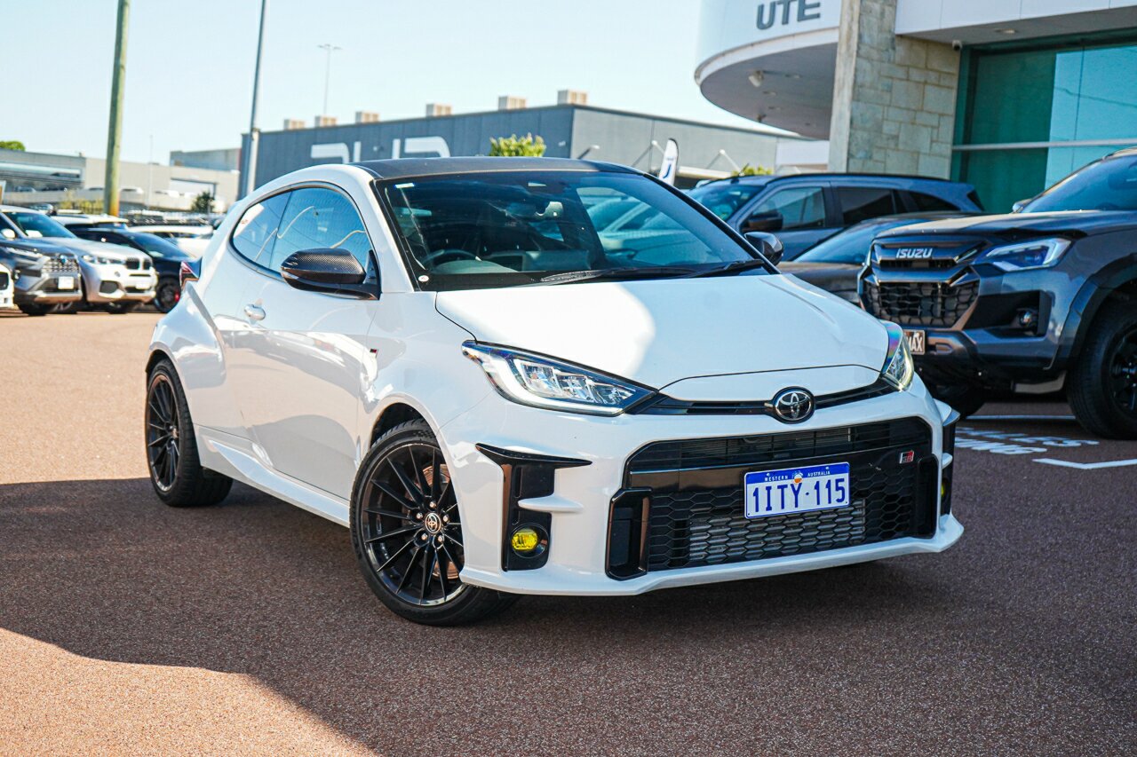 Toyota Yaris Gxpa16R