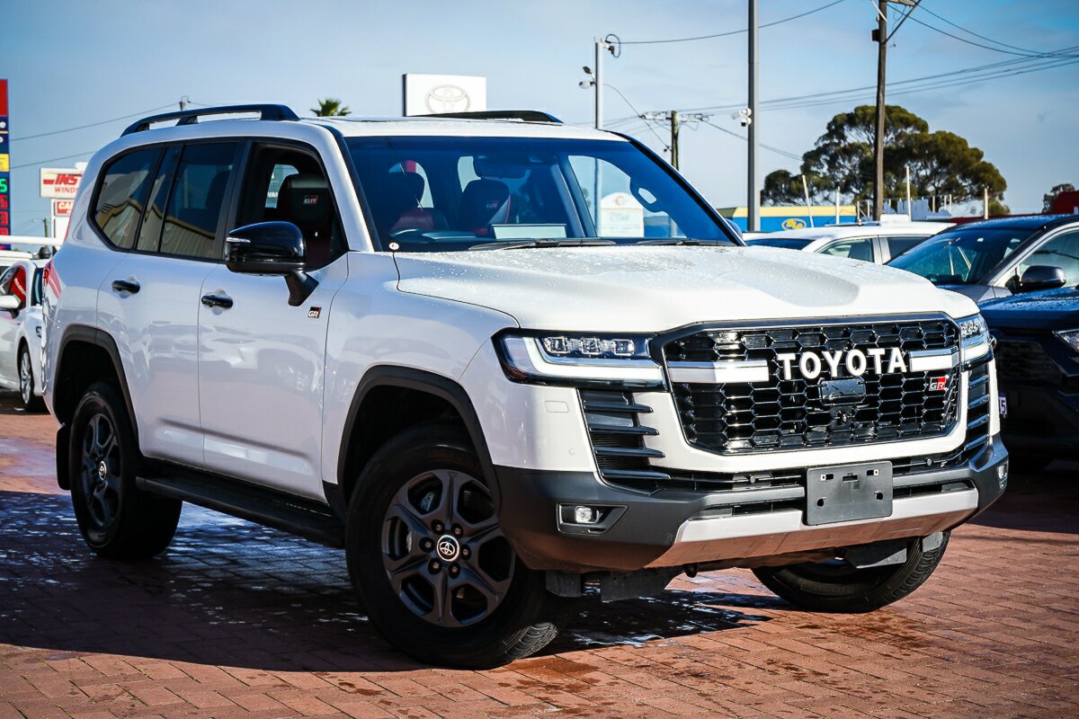 Toyota Landcruiser FJA300R