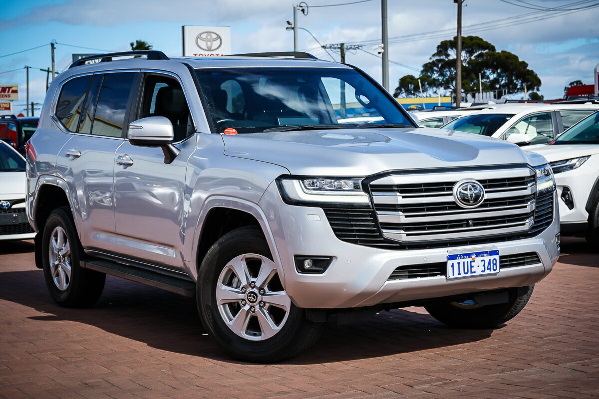 Toyota Landcruiser FJA300R