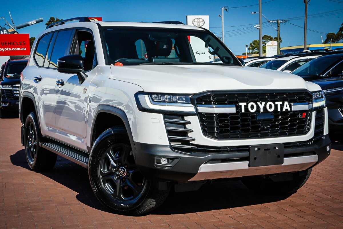 Toyota Landcruiser FJA300R