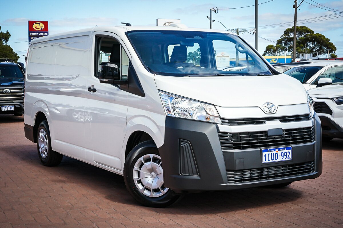 Toyota Hiace GDH300R