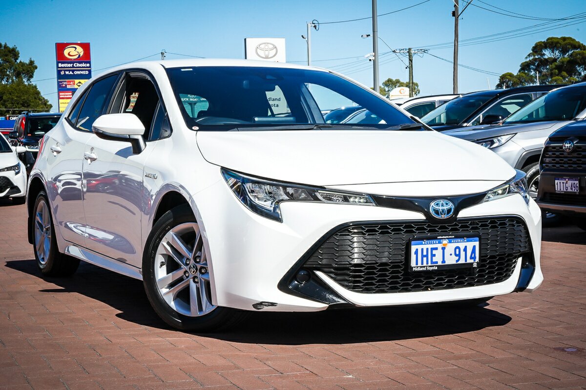 Toyota Corolla ZWE211R