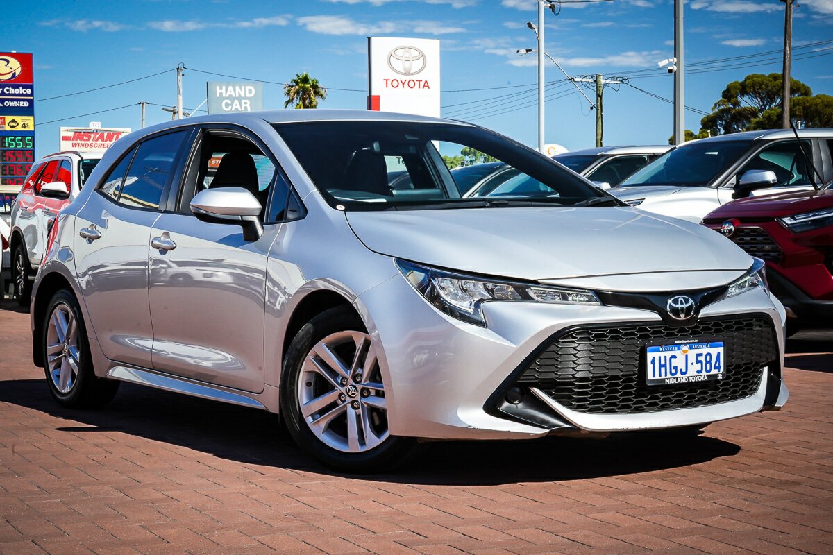 Toyota Corolla Mzea12R