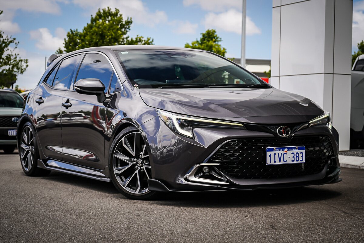 Toyota Corolla Mzea12R