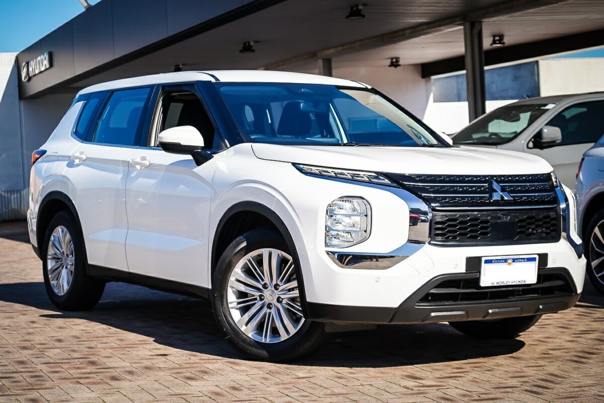 Mitsubishi Outlander ZM MY23