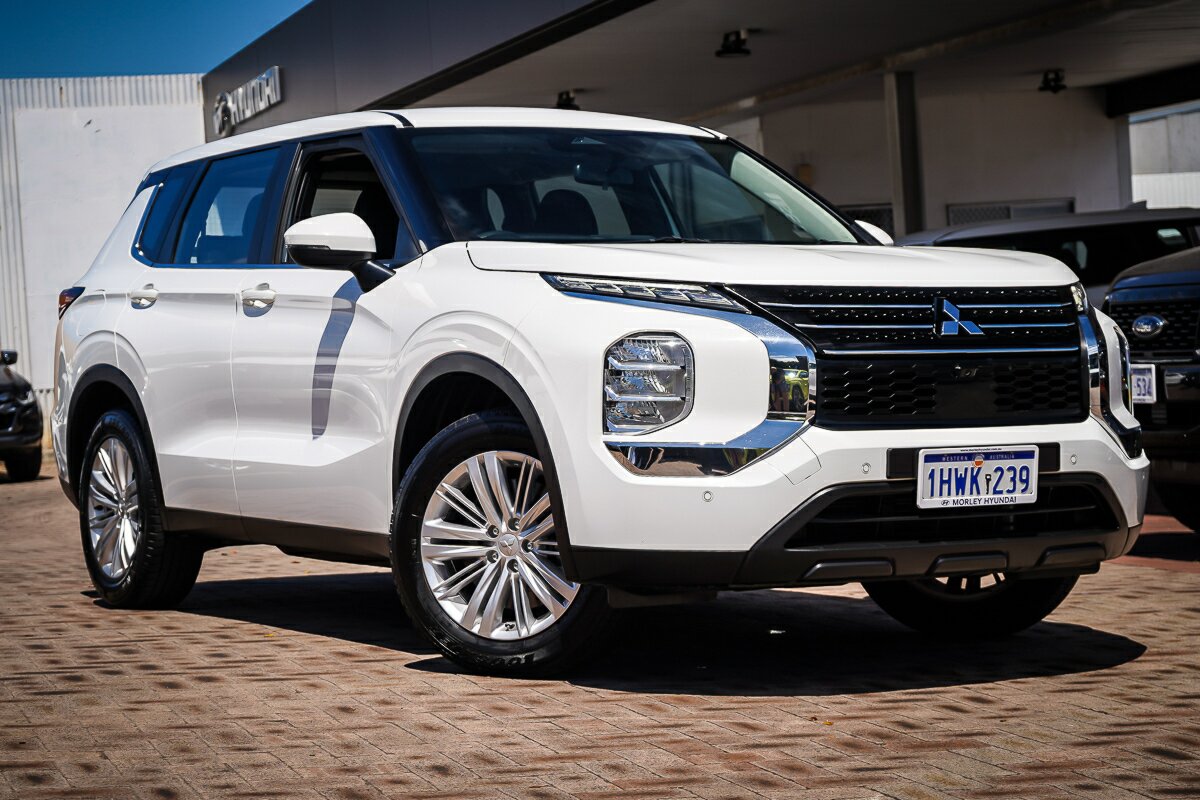 Mitsubishi Outlander ZM MY23