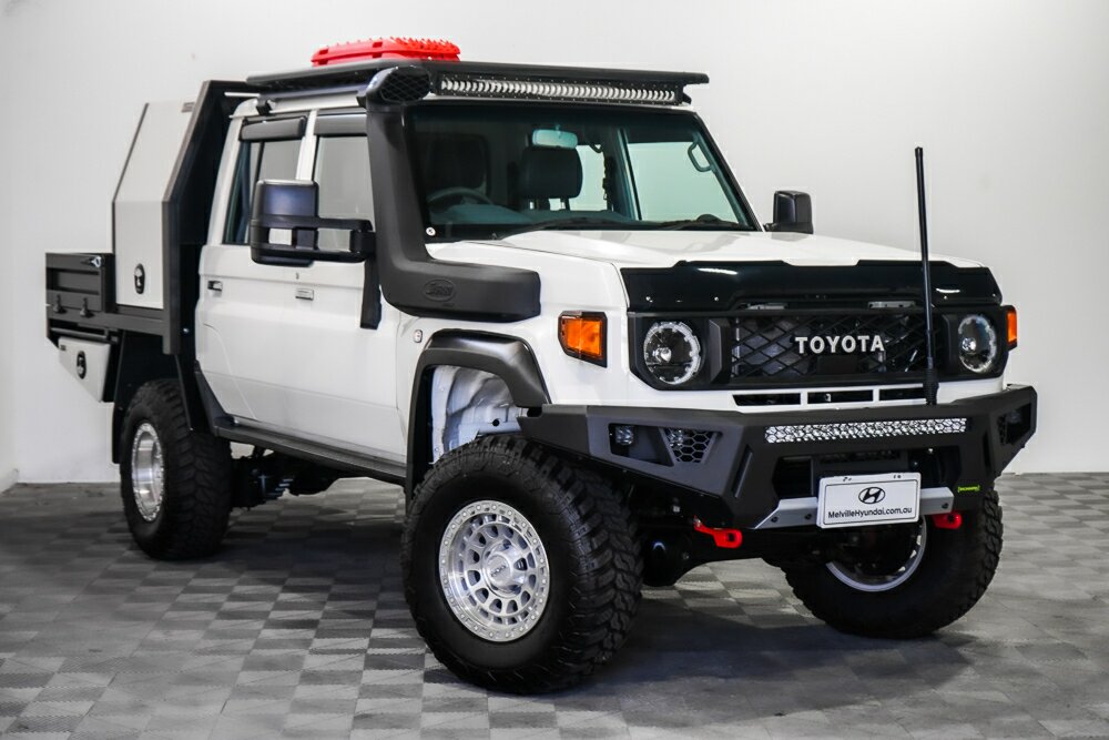 Toyota Landcruiser VDJ79R