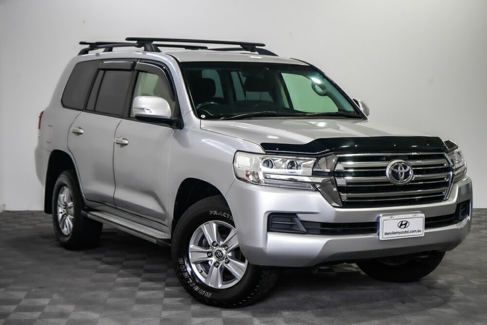 Toyota Landcruiser VDJ200R