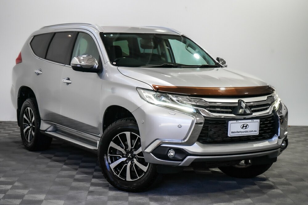 Mitsubishi Pajero Sport QE MY16