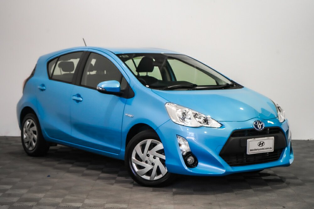 Toyota Prius C NHP10R