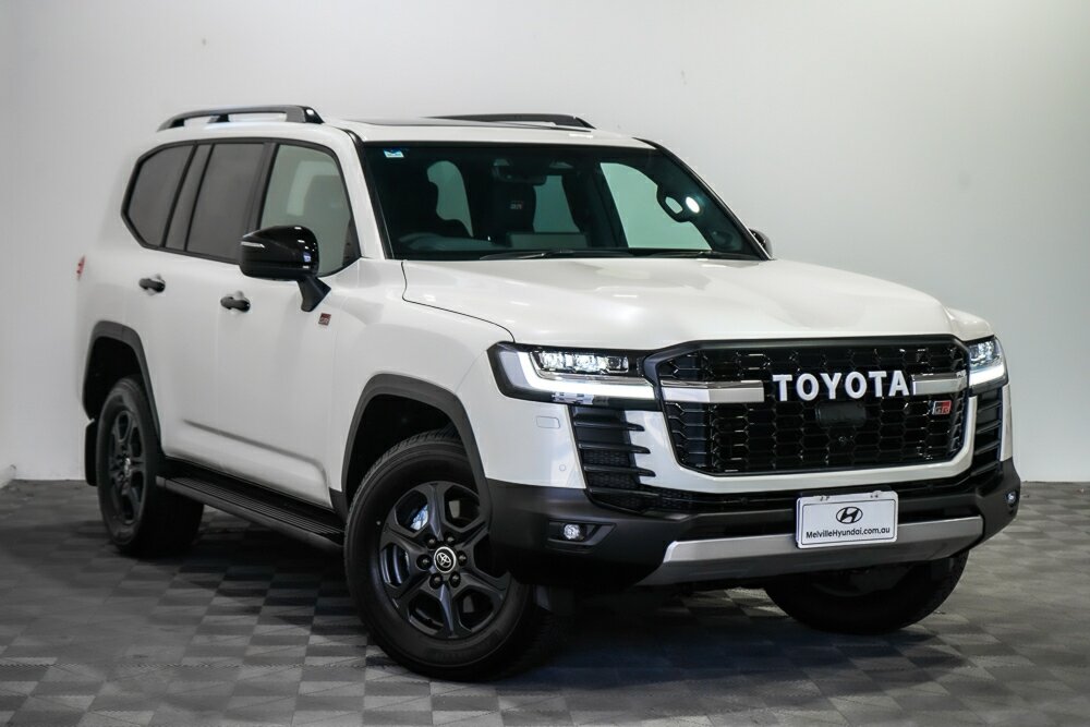 Toyota Landcruiser FJA300R