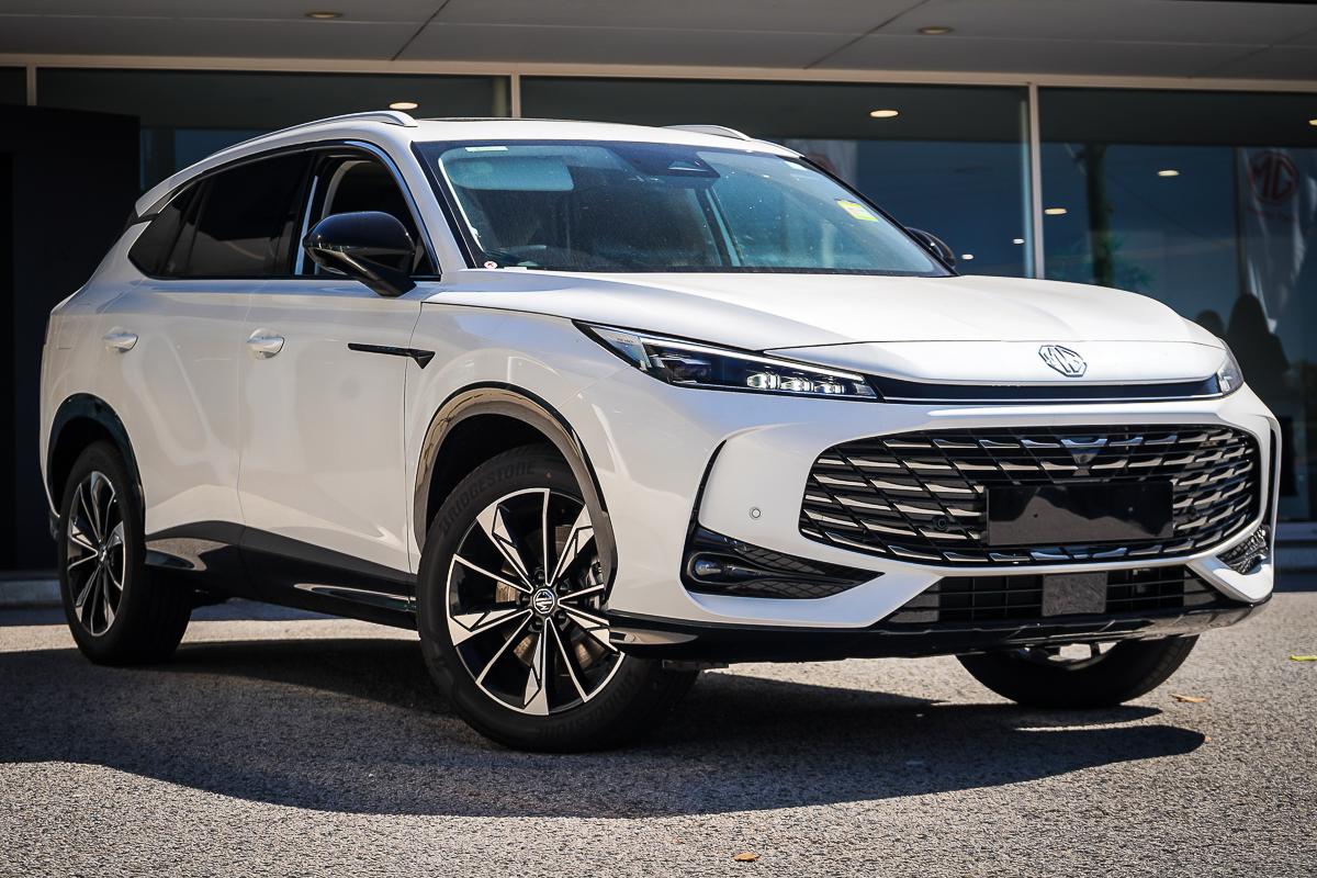 2025 MG HS Hybrid+ Essence Auto MY25