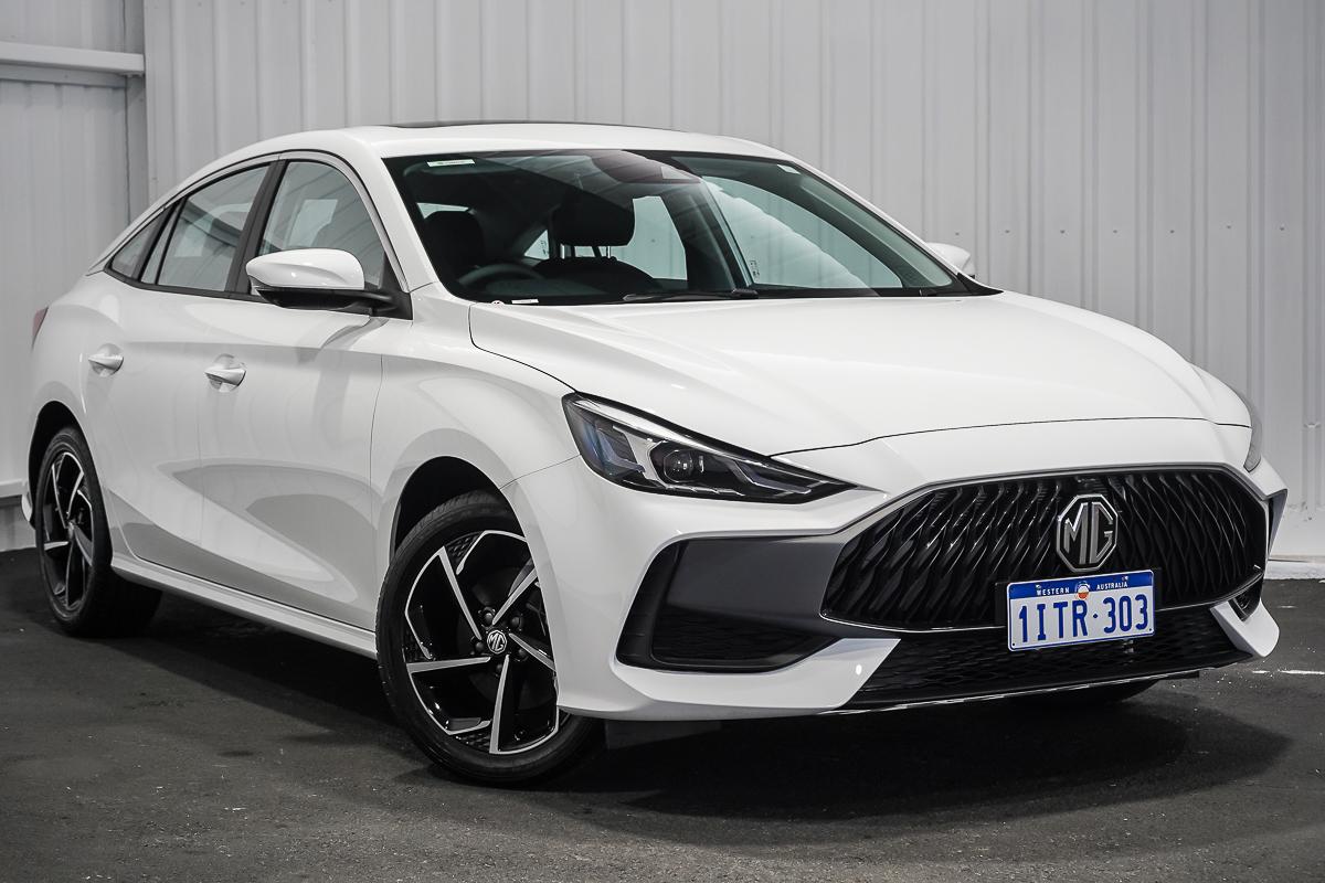 2025 MG MG5 Essence Auto MY25