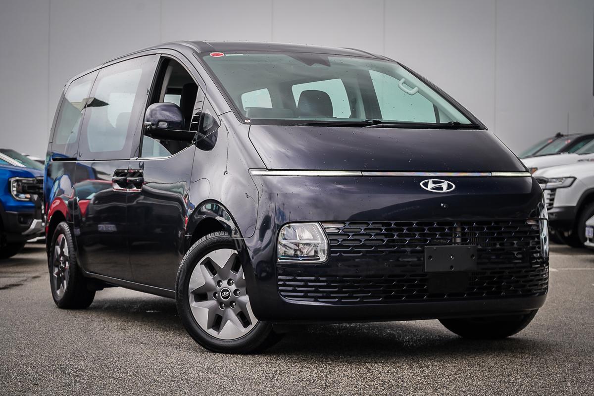 2022 Hyundai STARIA Auto AWD MY22