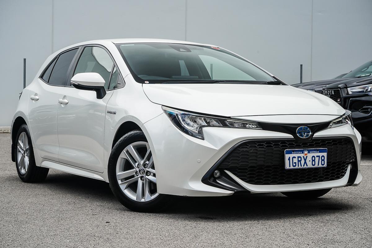 2018 Toyota Corolla SX Hybrid Auto