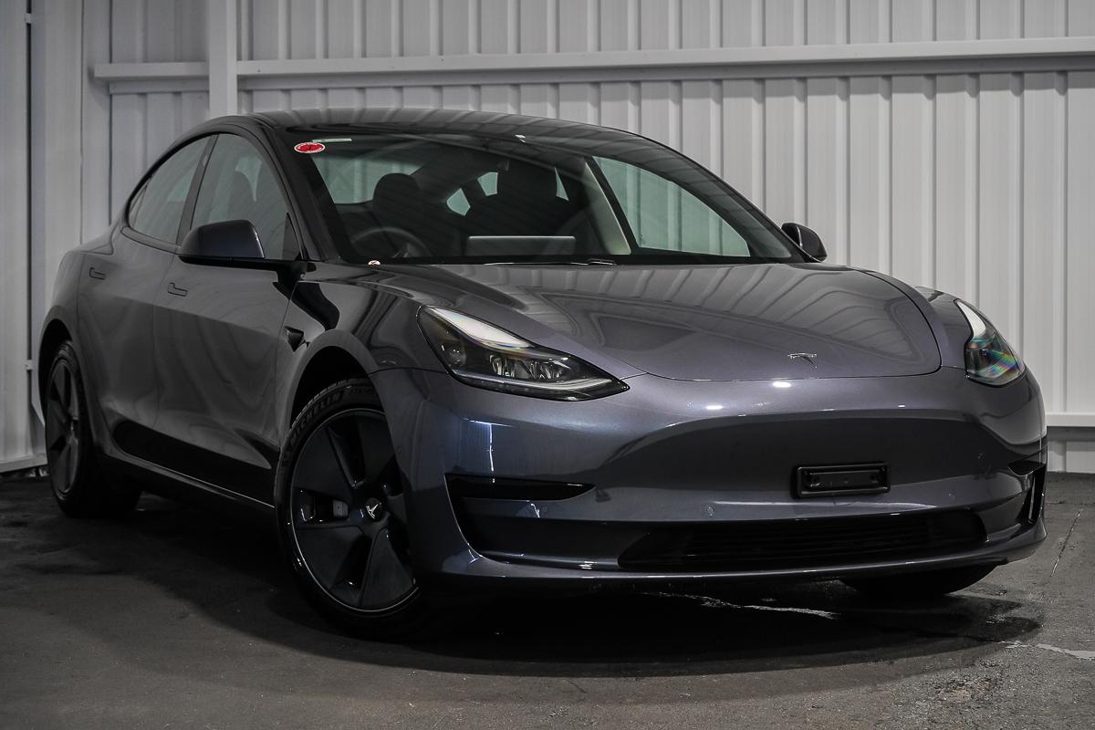 2021 Tesla Model 3 Standard Range Plus Auto