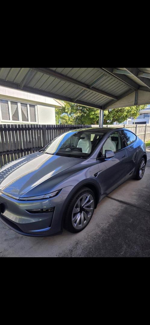 2025 Tesla Model Y Long Range Auto AWD