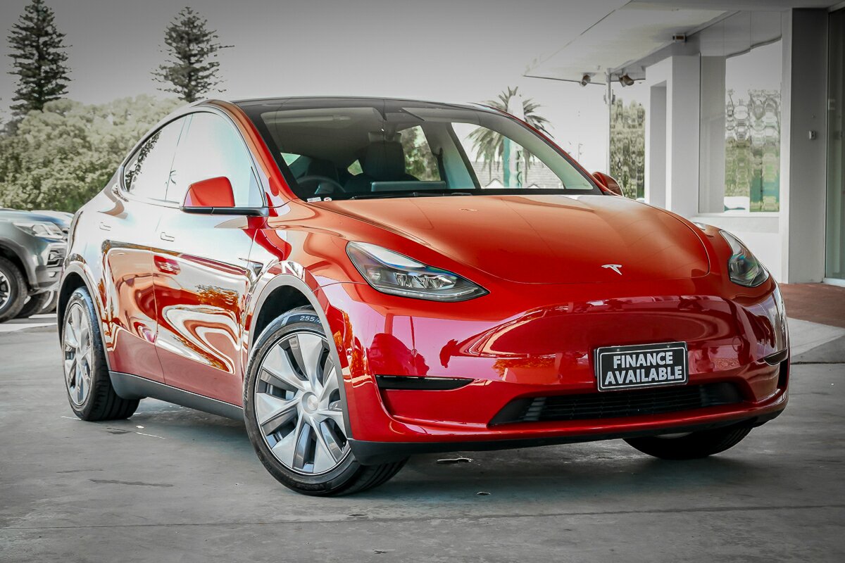 Tesla Model Y MY22