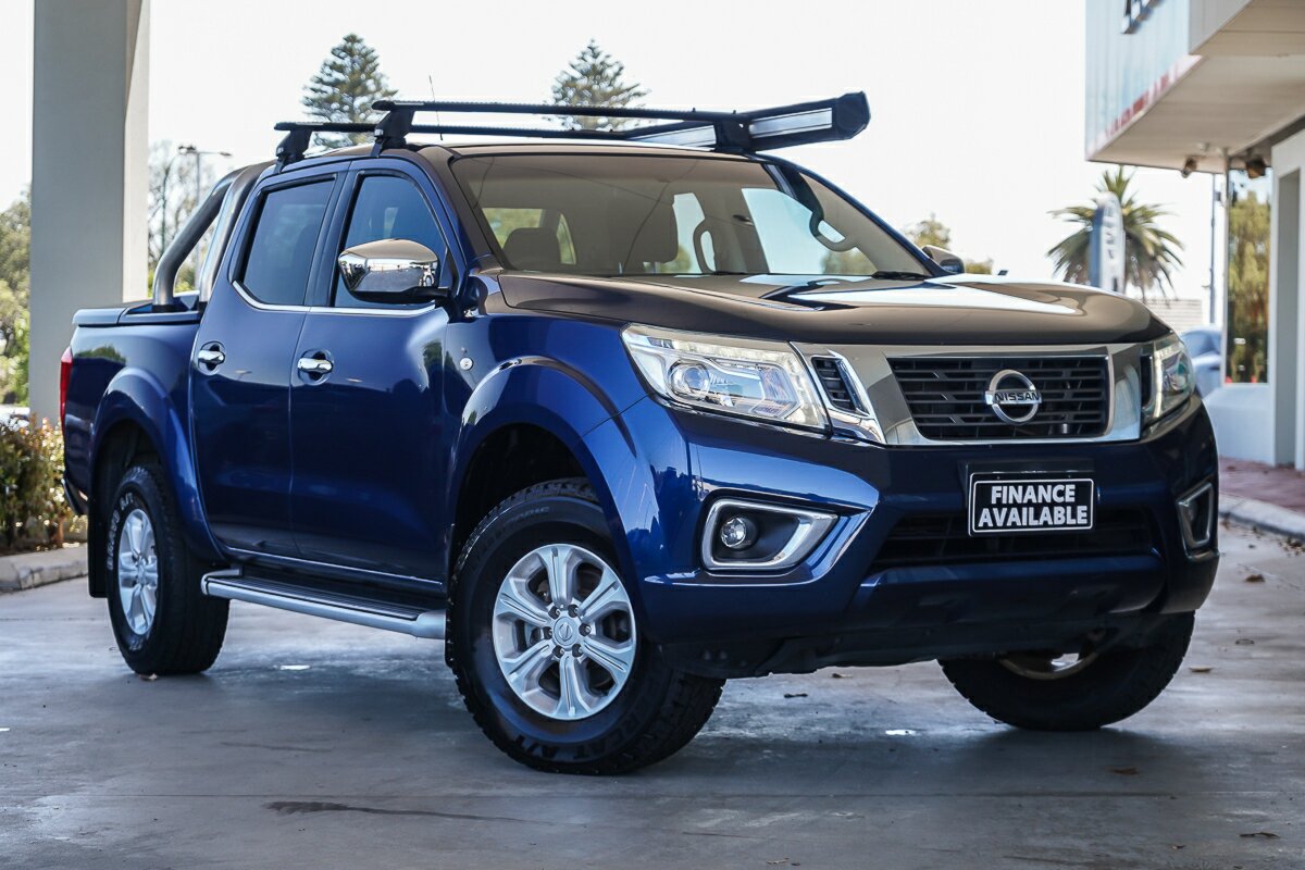 Nissan Navara D23