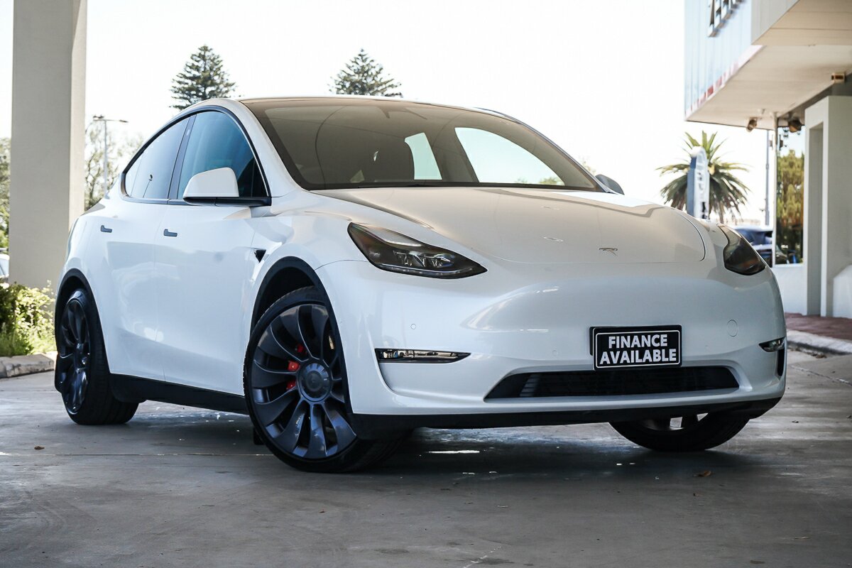 Tesla Model Y MY23