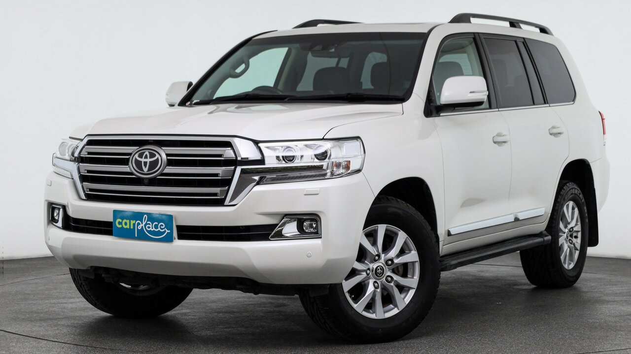 Toyota Landcruiser VDJ200R