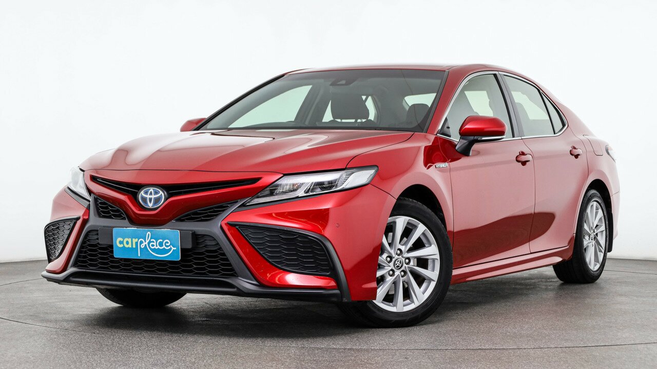 Toyota Camry Axvh70R