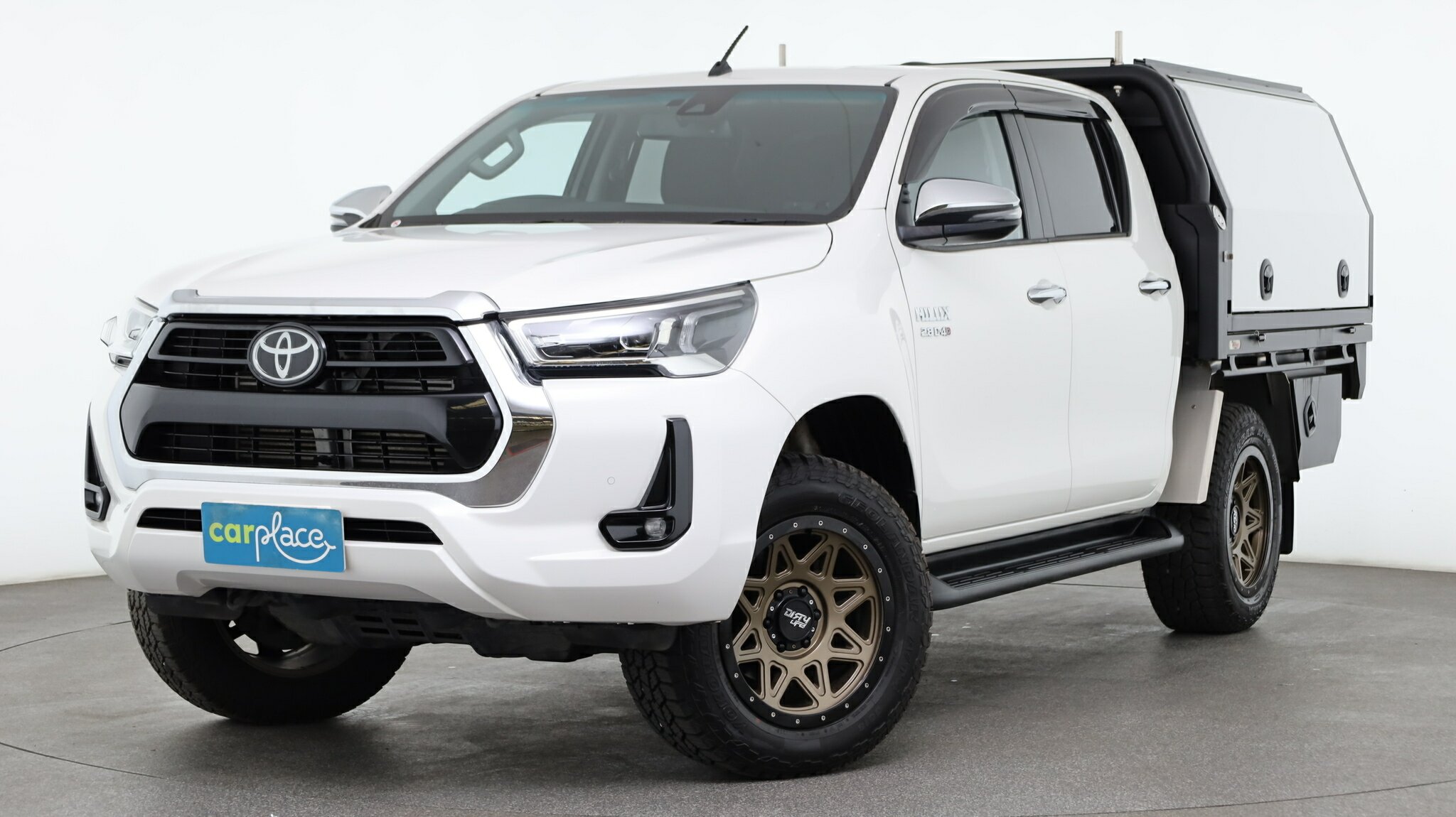 Toyota Hilux GUN126R