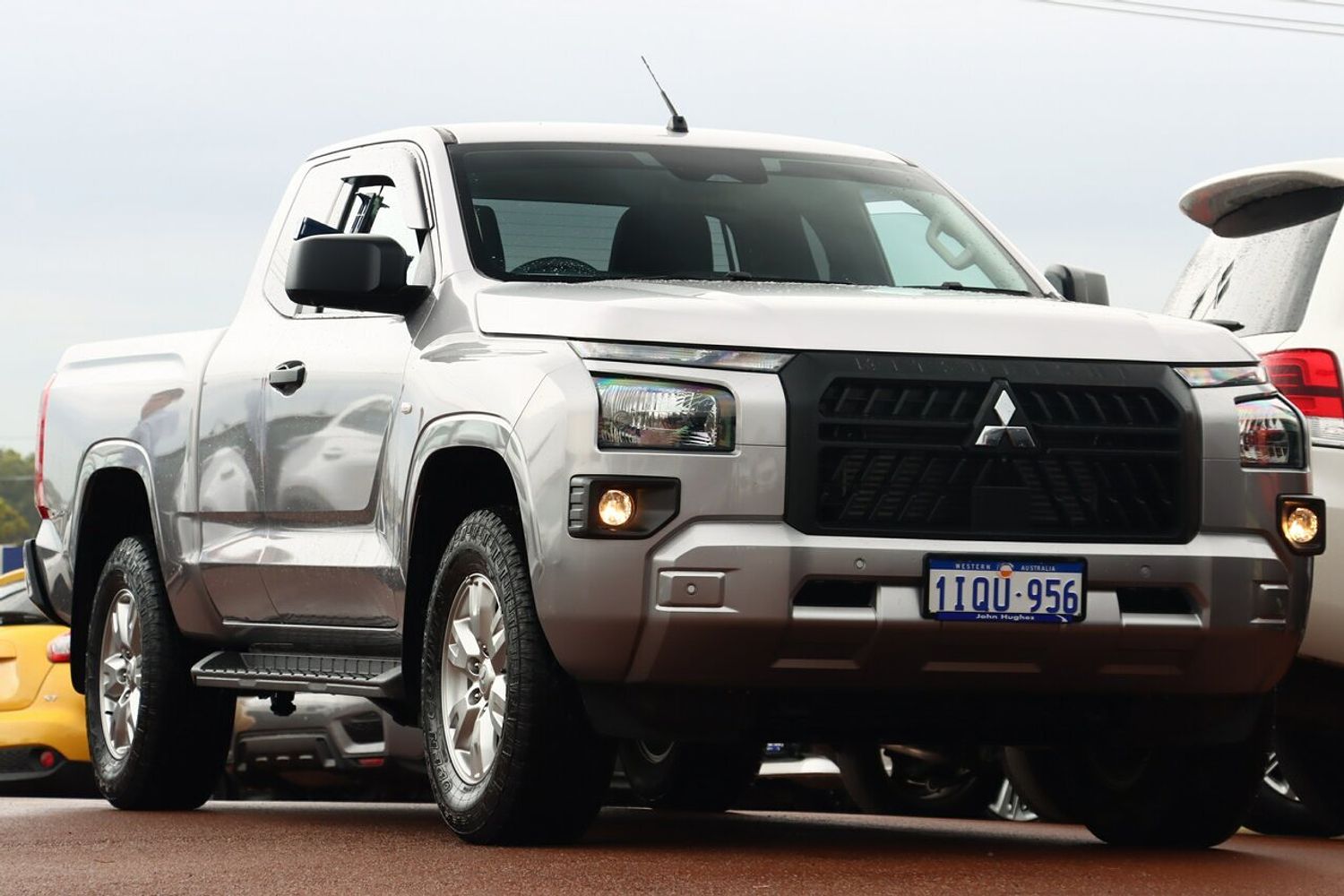 Mitsubishi Triton MV GLX+